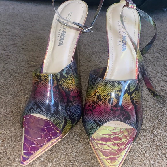Colorful Print heels - Picture 4 of 6